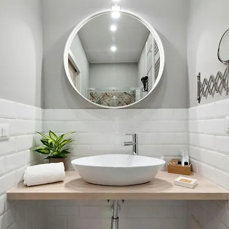 Incentro Comfort - Selection Nocleg ze śniadaniem